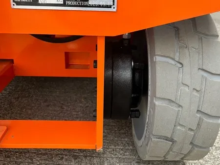 Non-marking tires